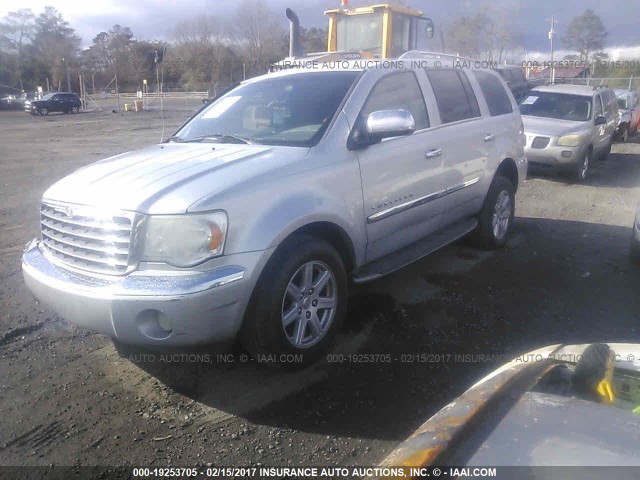 1A8HX58287F500800 - 2007 CHRYSLER ASPEN LIMITED ვერცხლისფერი ფოტო 2