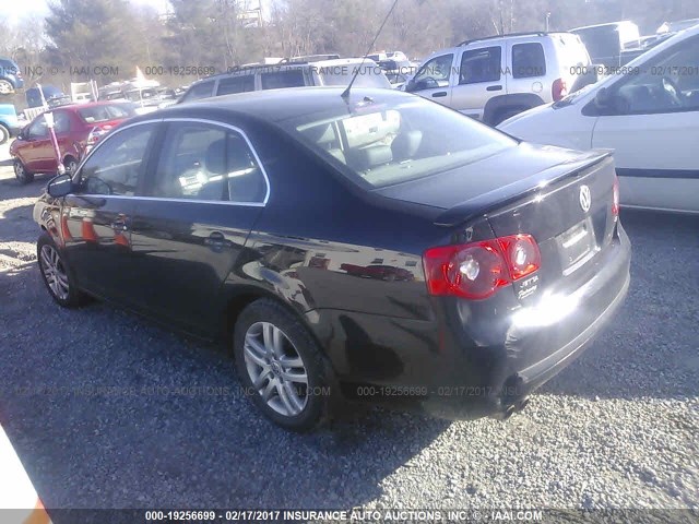 3VWEF71K27M190224 - 2007 VOLKSWAGEN JETTA WOLFSBURG 黑色 照片 3