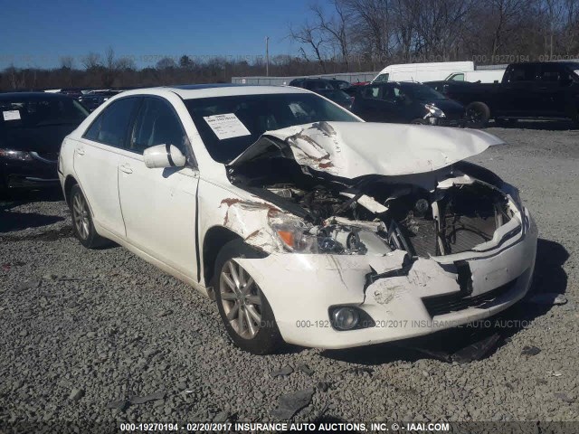 4T4BF3EK7BR108566 - 2011 TOYOTA CAMRY SE/LE/XLE WHITE photo 1
