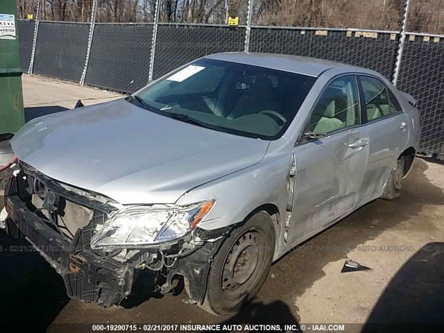 4T1BE46K47U181757 - 2007 TOYOTA CAMRY NEW GENERAT CE/LE/XLE/SE SILVER photo 2