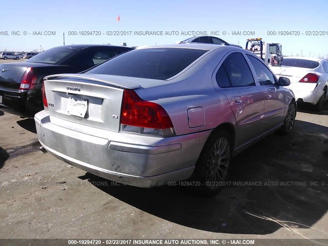 YV1RS547X72609059 - 2007 VOLVO S60 T5 SILVER photo 4