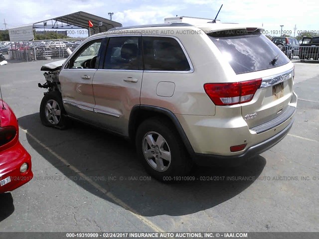 1C4RJFAG7CC181880 - 2012 JEEP GRAND CHEROKEE LAREDO GOLD photo 3