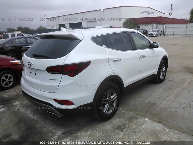 5NMZT3LB5HH024173 - 2017 HYUNDAI SANTA FE SPORT  WHITE photo 4