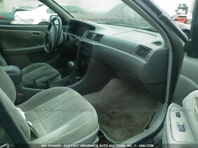 4T1BG22K3XU474649 - 1999 TOYOTA CAMRY CE/LE/XLE 香槟色 照片 5