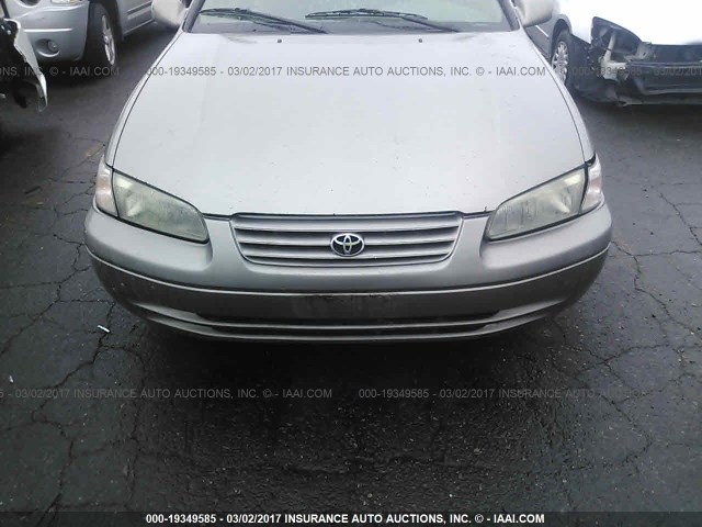4T1BG22K3XU474649 - 1999 TOYOTA CAMRY CE/LE/XLE 香槟色 照片 6