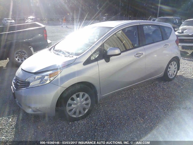 3N1CE2CP4EL373719 - 2014 NISSAN VERSA NOTE S/S PLUS/SV/SL SILVER photo 2