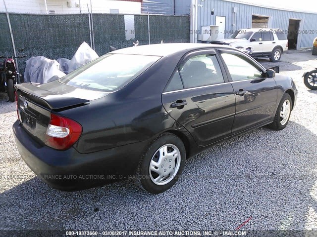 4T1BE32K02U583087 - 2002 TOYOTA CAMRY LE/XLE/SE Qara foto 4