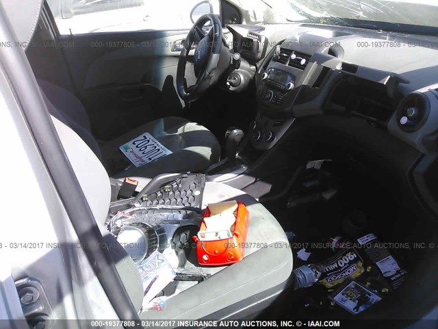 1G1JA5SH2C4110314 - 2012 CHEVROLET SONIC LS Boz foto 5
