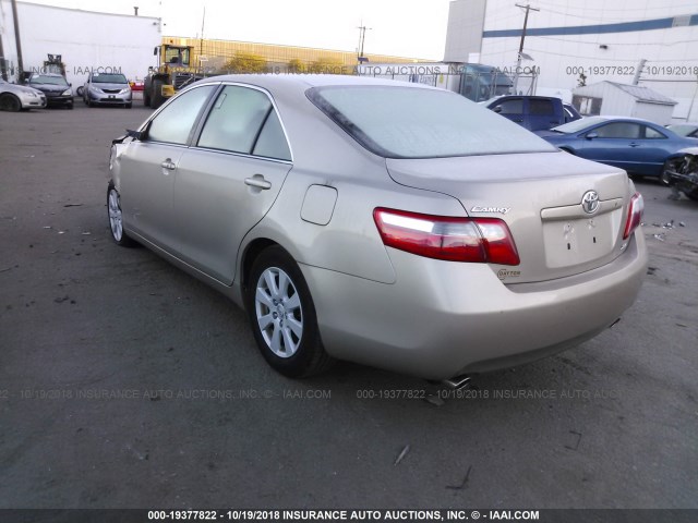 4T1BK46K77U051979 - 2007 TOYOTA CAMRY NEW GENERAT LE/XLE/SE TAN photo 3