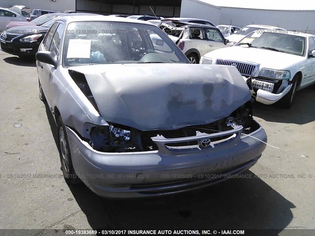 1NXBR12E3WZ033259 - 1998 TOYOTA COROLLA VE/CE/LE 灰色 照片 6