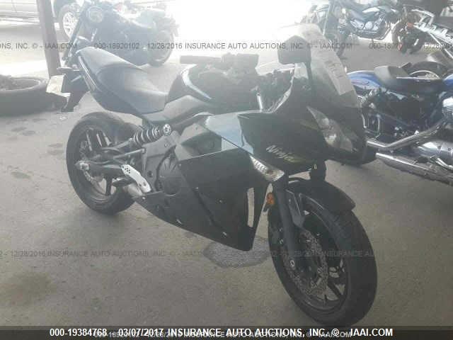 JKAEXEC18BDA67070 - 2011 KAWASAKI EX650 C 未知 照片 1