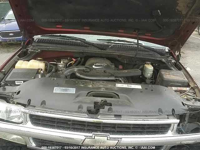 1GNEC13T91R216216 - 2001 CHEVROLET TAHOE C1500 BURGUNDY photo 10