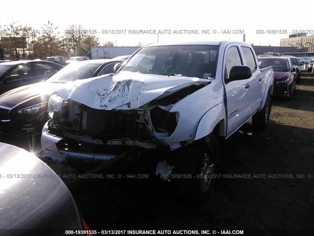 3TMLU4EN3FM167407 - 2015 TOYOTA TACOMA DOUBLE CAB/TRD PRO WHITE photo 6