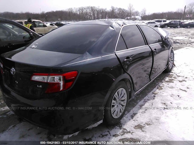 4T4BF1FK8DR276447 - 2013 TOYOTA CAMRY L/SE/LE/XLE Qara foto 4