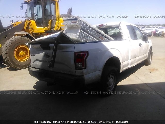 1FTEX1C8XGFA21275 - 2016 FORD F150 SUPER CAB WHITE photo 4