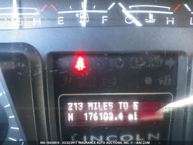 5LMFU28547LJ02803 - 2007 LINCOLN NAVIGATOR WHITE photo 7