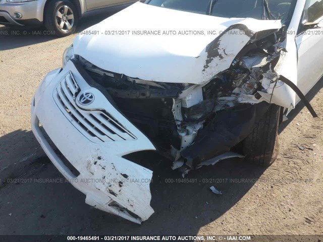 4T1BE46K57U615135 - 2007 TOYOTA CAMRY NEW GENERAT CE/LE/XLE/SE WHITE photo 6