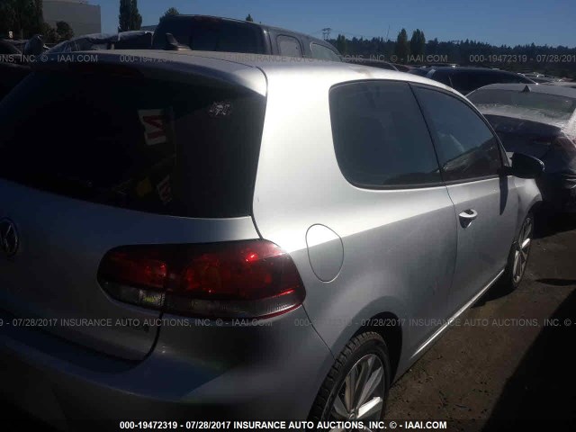 WVWMM7AJ4CW002115 - 2012 VOLKSWAGEN GOLF 银色 照片 4