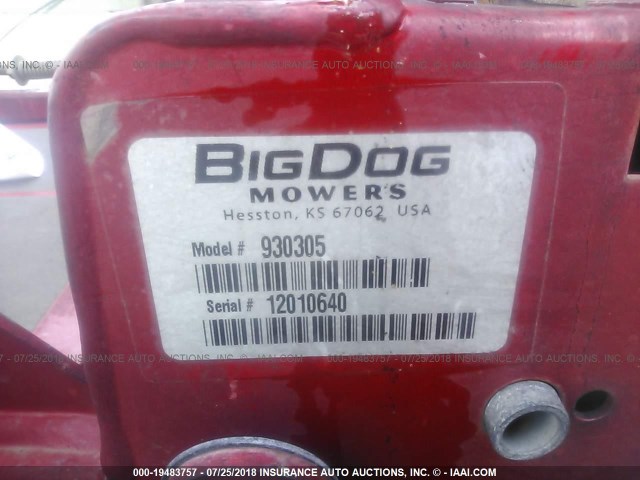 12010640 - 2012 BIG DOG ZERO TURN MOWER  RED photo 9