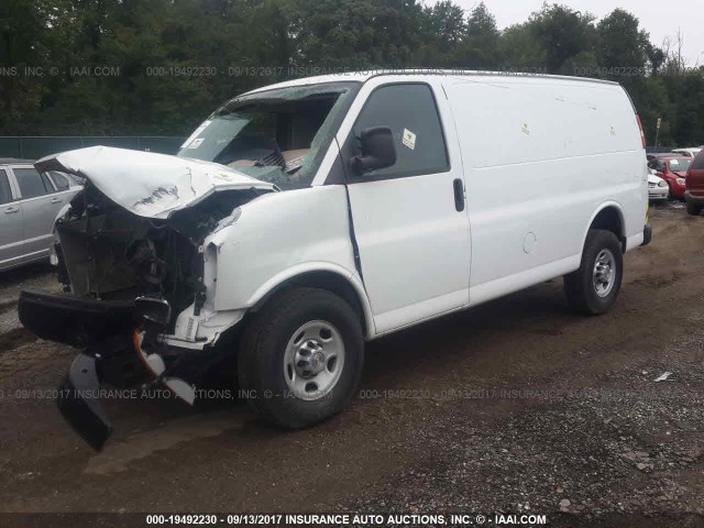 1GCWGFCA9E1160327 - 2014 CHEVROLET EXPRESS G2500  WHITE photo 2