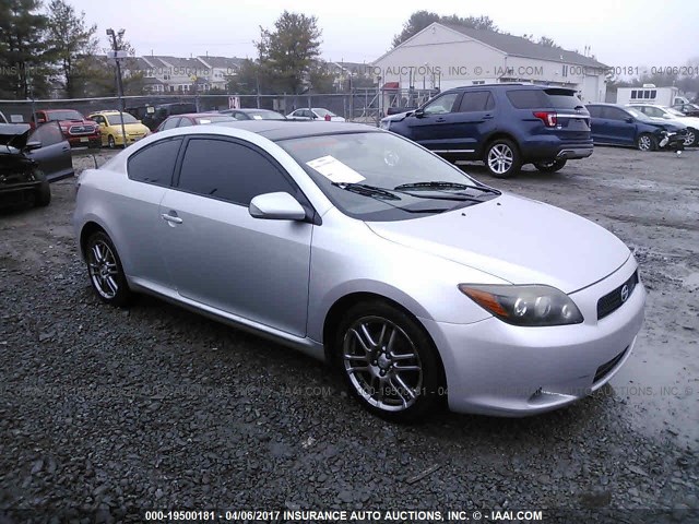 JTKDE167X80246328 - 2008 TOYOTA SCION TC SILVER photo 1