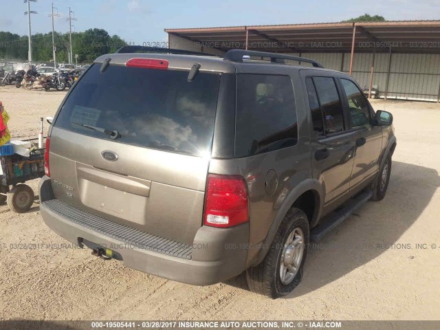 1FMZU62E02ZC49772 - 2002 FORD EXPLORER XLS BROWN photo 4