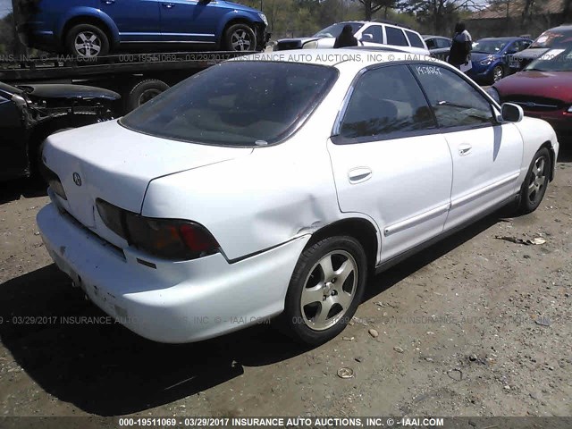 JH4DB7662SS012849 - 1995 ACURA INTEGRA SE WHITE photo 4