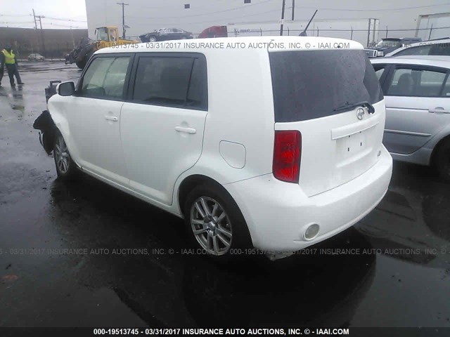 JTLKE50E581031032 - 2008 TOYOTA SCION XB WHITE photo 3