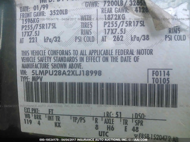 5LMPU28A2XLJ18998 - 1999 LINCOLN NAVIGATOR 绿色 照片 9