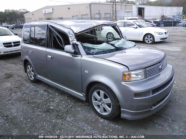 JTLKT324750202119 - 2005 TOYOTA SCION XB GRAY photo 1