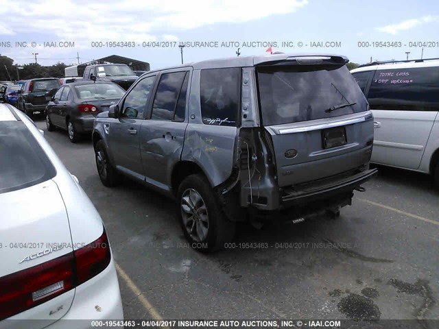 SALFR2BG8DH332645 - 2013 LAND ROVER LR2 HSE GRAY photo 3