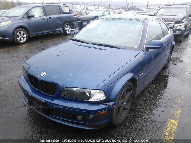 WBABN33471JW54609 - 2001 BMW 325 CI BLUE photo 2