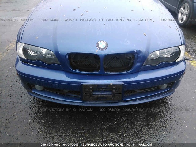 WBABN33471JW54609 - 2001 BMW 325 CI BLUE photo 6