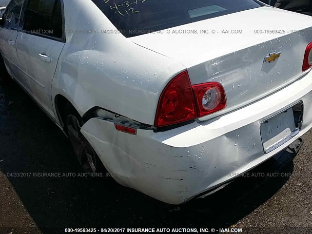 1G1ZC5E14BF368820 - 2011 CHEVROLET MALIBU 1LT 白色 照片 6