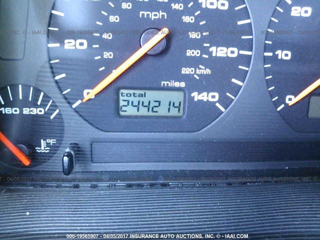 3VWDC21V92M805734 - 2002 VOLKSWAGEN CABRIO GLX PURPLE photo 7