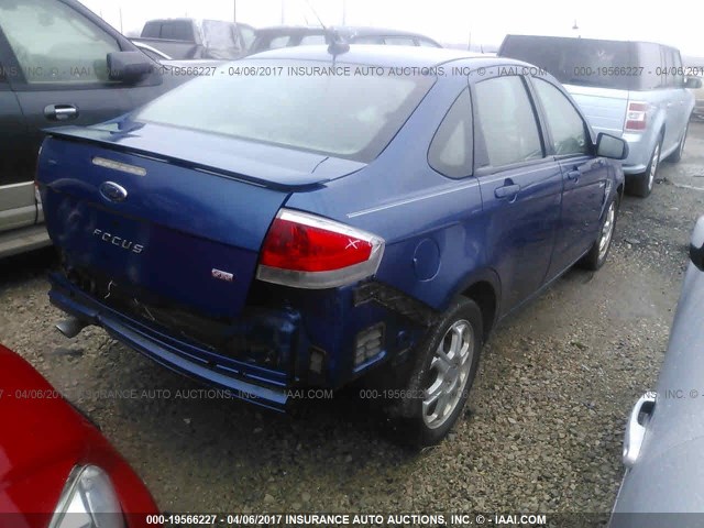 1FAHP35N18W141680 - 2008 FORD FOCUS SE/SEL/SES BLUE photo 4