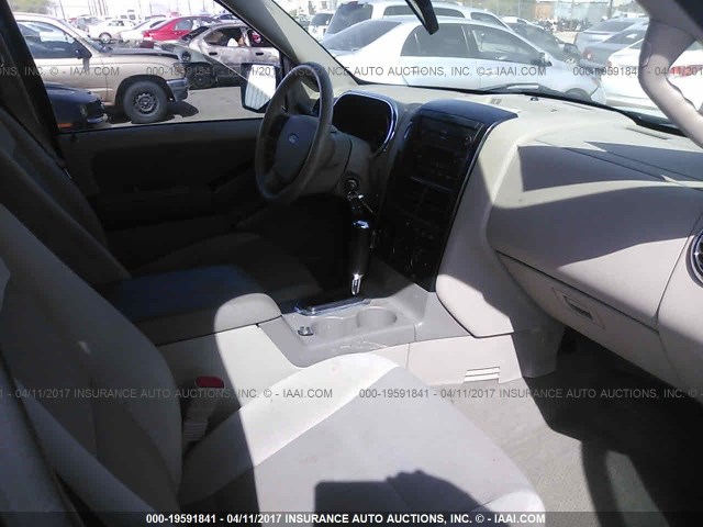 1FMEU73847UB16613 - 2007 FORD EXPLORER XLT GRAY photo 5