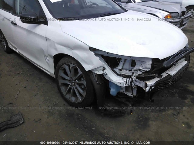 1HGCR2F59FA226642 - 2015 HONDA ACCORD SPORT 白色 照片 6