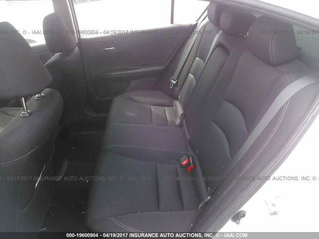 1HGCR2F59FA226642 - 2015 HONDA ACCORD SPORT 白色 照片 8