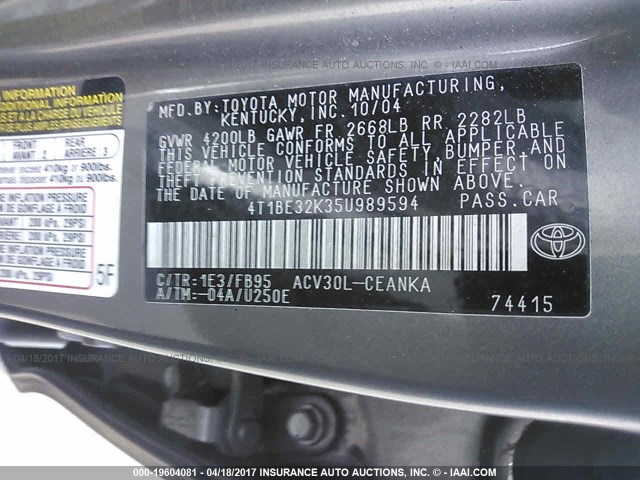 4T1BE32K35U989594 - 2005 TOYOTA CAMRY LE/XLE/SE ნაცრისფერი ფოტო 9