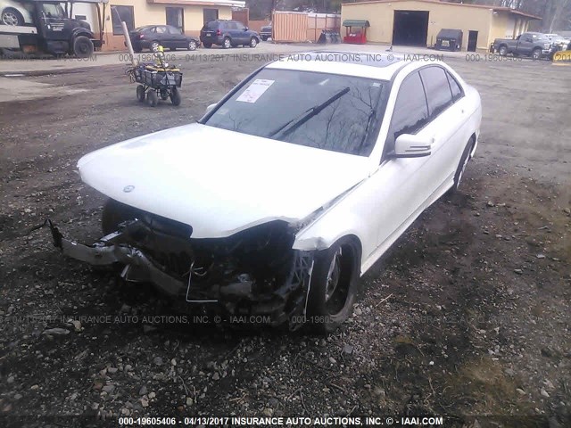 WDDGF8AB8DR256129 - 2013 MERCEDES-BENZ C 300 4MATIC WHITE photo 2