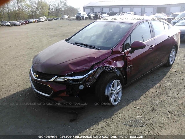 3G1BE5SM5HS529660 - 2017 CHEVROLET CRUZE LT RED photo 2