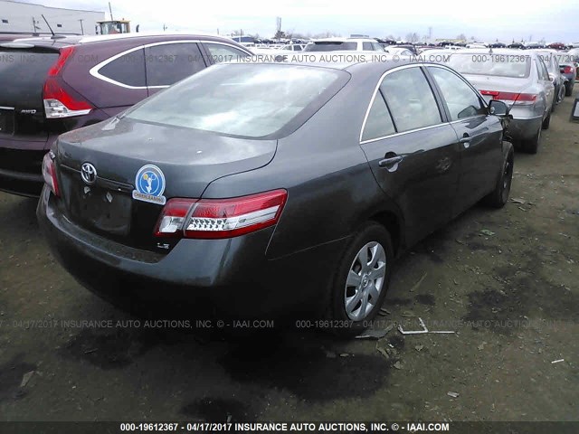 4T4BF3EK6AR012264 - 2010 TOYOTA CAMRY SE/LE/XLE 灰色 照片 4
