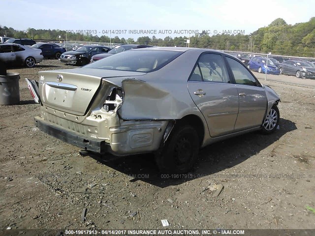 JTDBE32K363055818 - 2006 TOYOTA CAMRY LE/XLE GOLD photo 4