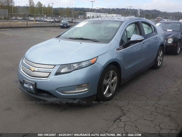 1G1RF6E46DU102981 - 2013 CHEVROLET VOLT Light Blue photo 2