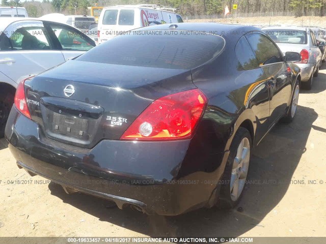 1N4BL2EP5BC116013 - 2011 NISSAN ALTIMA SR BLACK photo 4