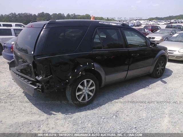 1FMDK02W78GA35212 - 2008 FORD TAURUS X SEL BLACK photo 4