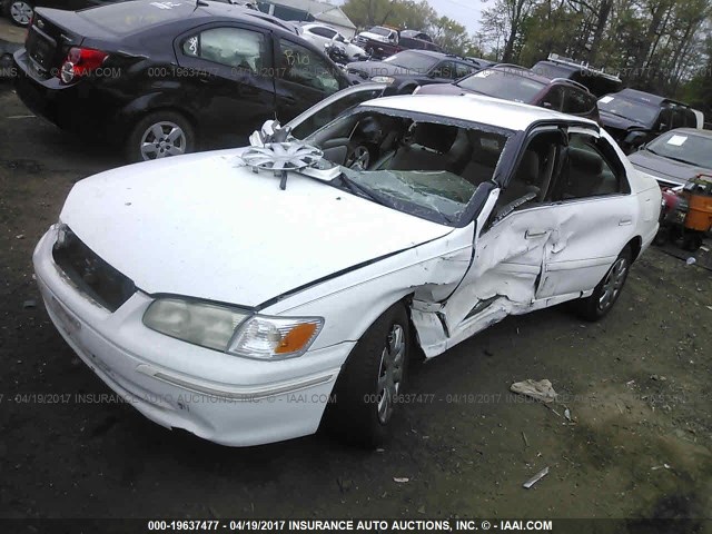4T1BG22K2YU975856 - 2000 TOYOTA CAMRY CE/LE/XLE 白色 照片 2