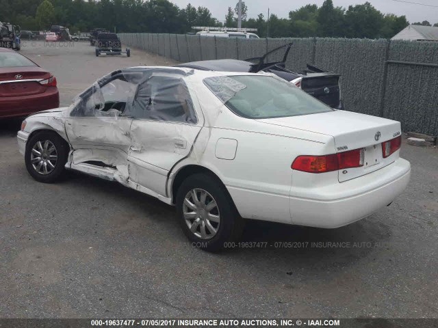 4T1BG22K2YU975856 - 2000 TOYOTA CAMRY CE/LE/XLE 白色 照片 3