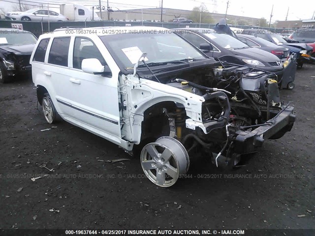 1J8HR78346C197397 - 2006 JEEP GRAND CHEROKEE SRT-8 WHITE photo 1